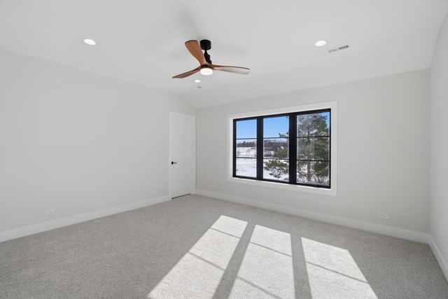 28920 N Niblick Knoll Court, Mundelein, IL 60060