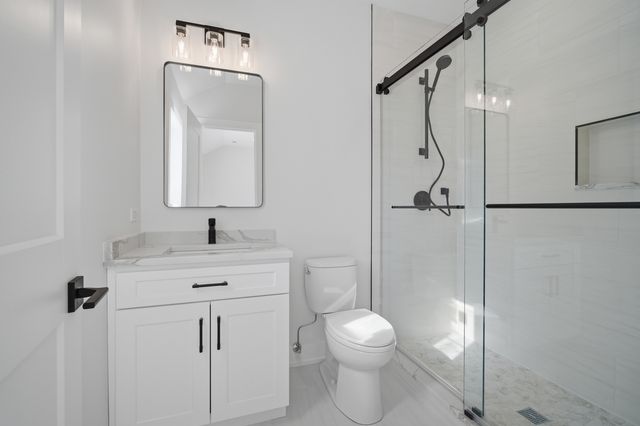 28920 N Niblick Knoll Court, Mundelein, IL 60060