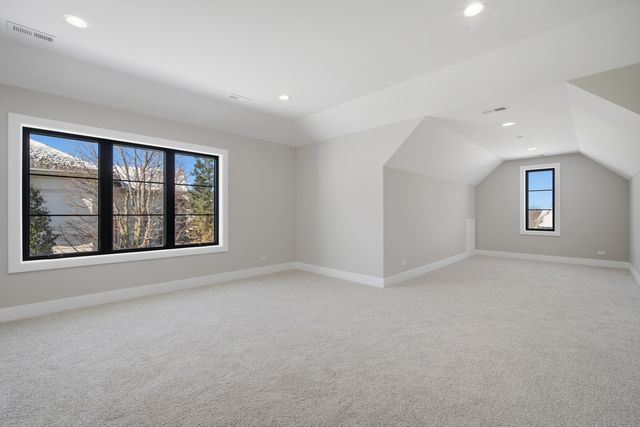 28920 N Niblick Knoll Court, Mundelein, IL 60060