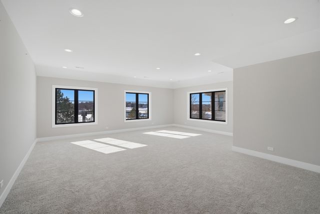 28920 N Niblick Knoll Court, Mundelein, IL 60060