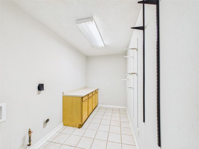 1922 Abilene, League City, TX 77573