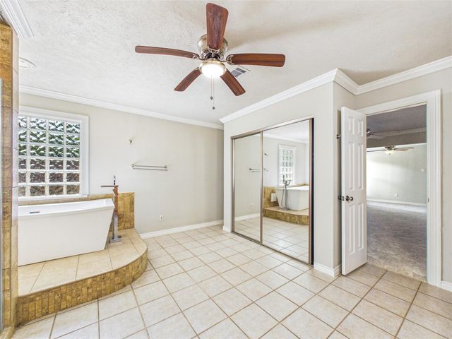 1922 Abilene, League City, TX 77573