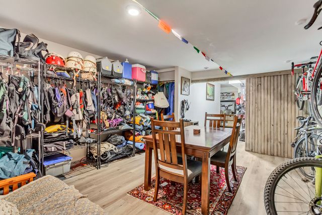 2268 W HARKER FARM LN, Taylorsville, UT 84129