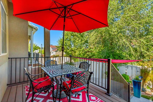 2268 W HARKER FARM LN, Taylorsville, UT 84129