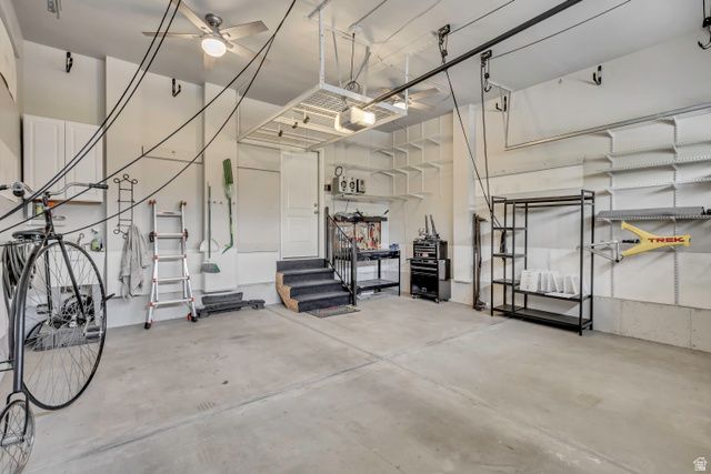 2268 W HARKER FARM LN, Taylorsville, UT 84129