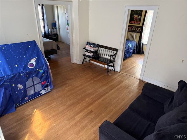 920 Oak Street, Syracuse, NY 13203
