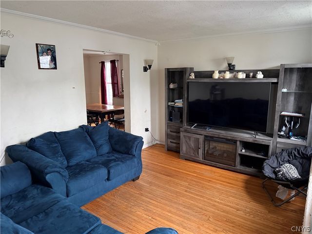 920 Oak Street, Syracuse, NY 13203