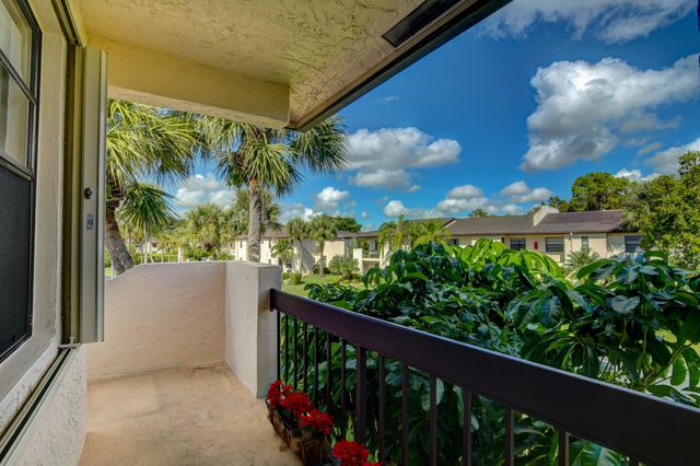 7911 Eastlake Drive H, Boca Raton, FL 33433