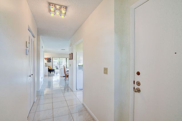 7911 Eastlake Drive H, Boca Raton, FL 33433