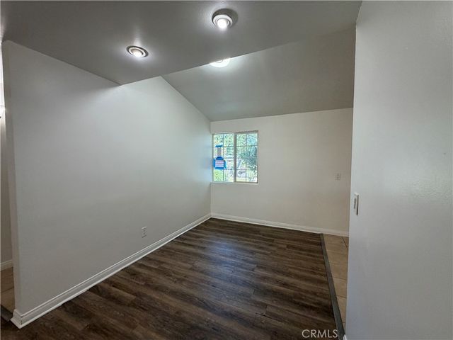 20527 Londelius Street, Winnetka, CA 91306