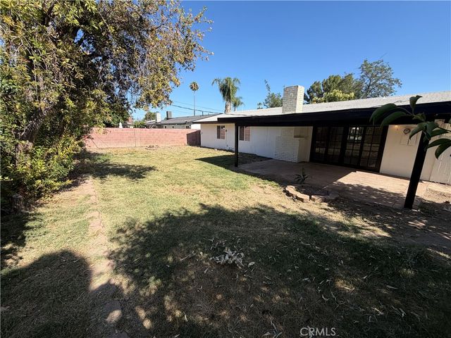 20527 Londelius Street, Winnetka, CA 91306