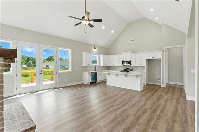 1 Mountain Chase Road, Rome, GA 30165