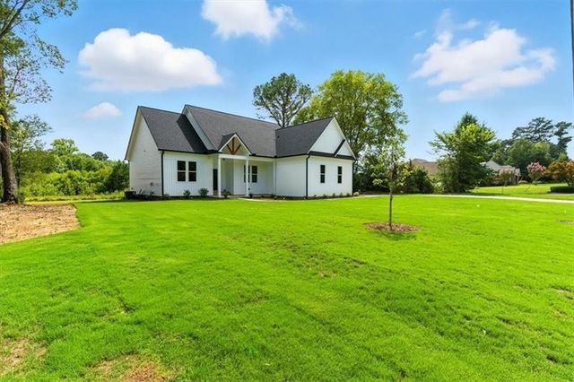 1 Mountain Chase Road, Rome, GA 30165