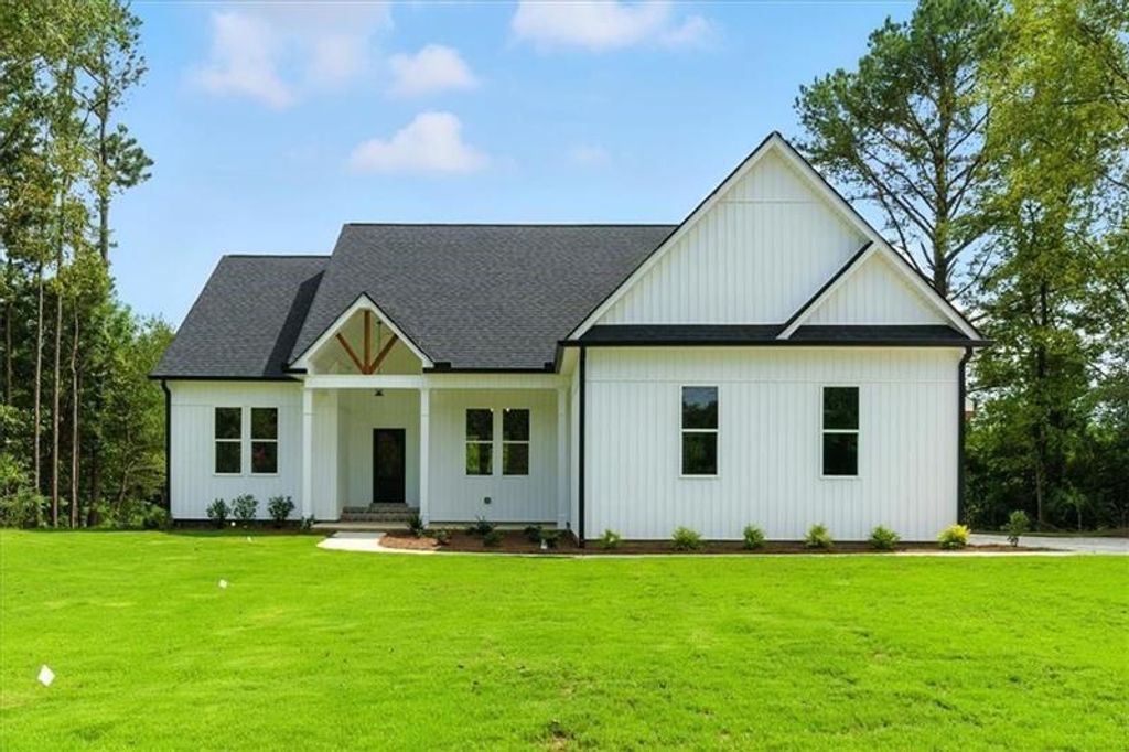 1 Mountain Chase Road, Rome, GA 30165