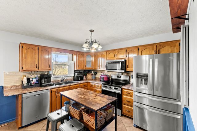 362 Peachtree Drive, Berea, KY 40403