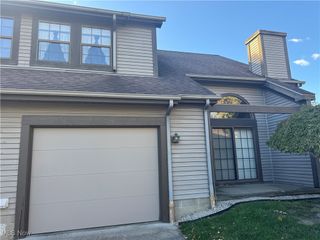 3811 Northwoods Court 4, Warren, OH 44483