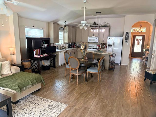 2101 Laughing Gull Lane, League City, TX 77573