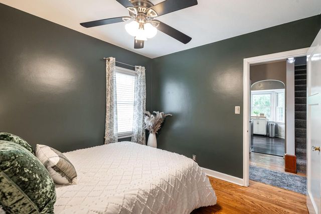 1952 N 119th STREET, Wauwatosa, WI 53226