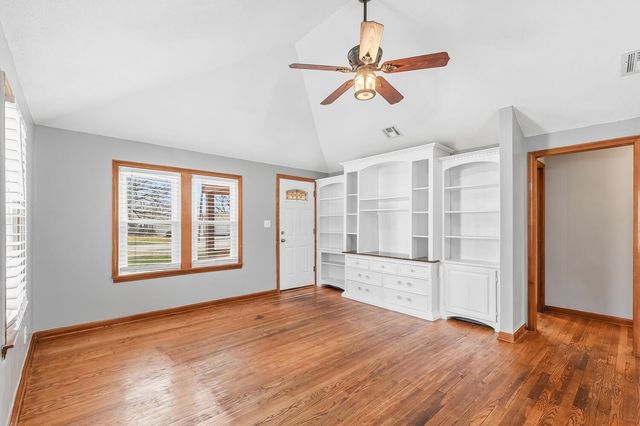 2915 N Charles Ave, Wichita, KS 67204