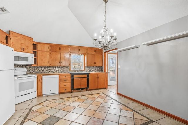 2915 N Charles Ave, Wichita, KS 67204