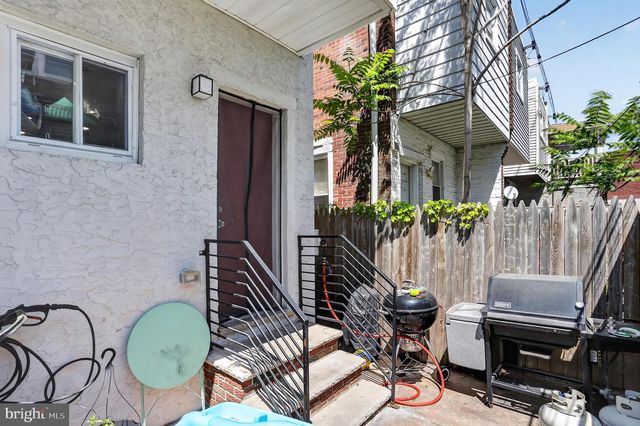2009 S OPAL ST, Philadelphia, PA 19145