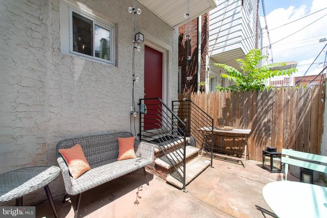 2009 S OPAL ST, Philadelphia, PA 19145