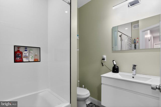 2009 S OPAL ST, Philadelphia, PA 19145