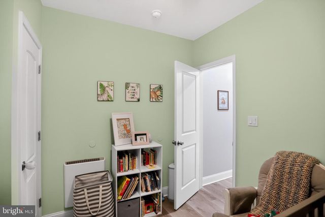 2009 S OPAL ST, Philadelphia, PA 19145