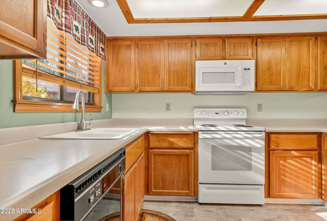 2462 N Earle Drive, Flagstaff, AZ 86004