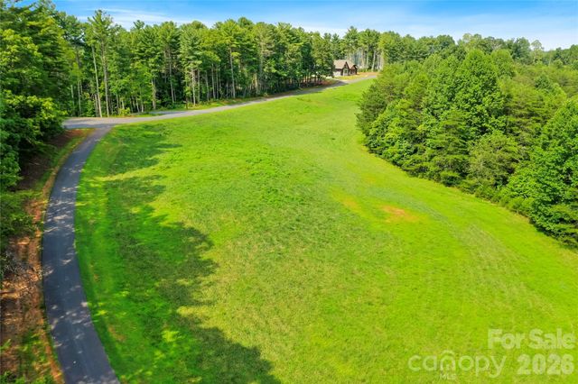 2093 Thoroughbred Way, Lenoir, NC 28645