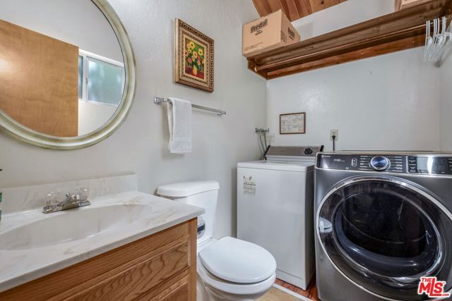 2378 Rim Of The World Drive, Running Springs, CA 92382