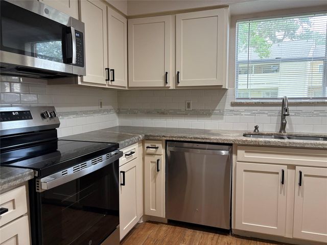 14515 Wunderlich Drive 1209, Houston, TX 77069