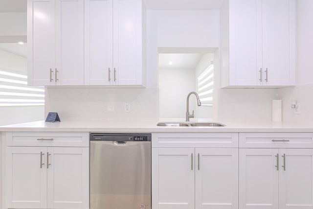 1717 N 16th Ct Court N, Lake Worth Beach, FL 33460