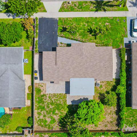 1717 N 16th Ct Court N, Lake Worth Beach, FL 33460