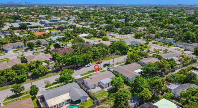 1717 N 16th Ct Court N, Lake Worth Beach, FL 33460