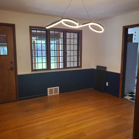 1826 Mckinley Street, Bay City, MI 48708