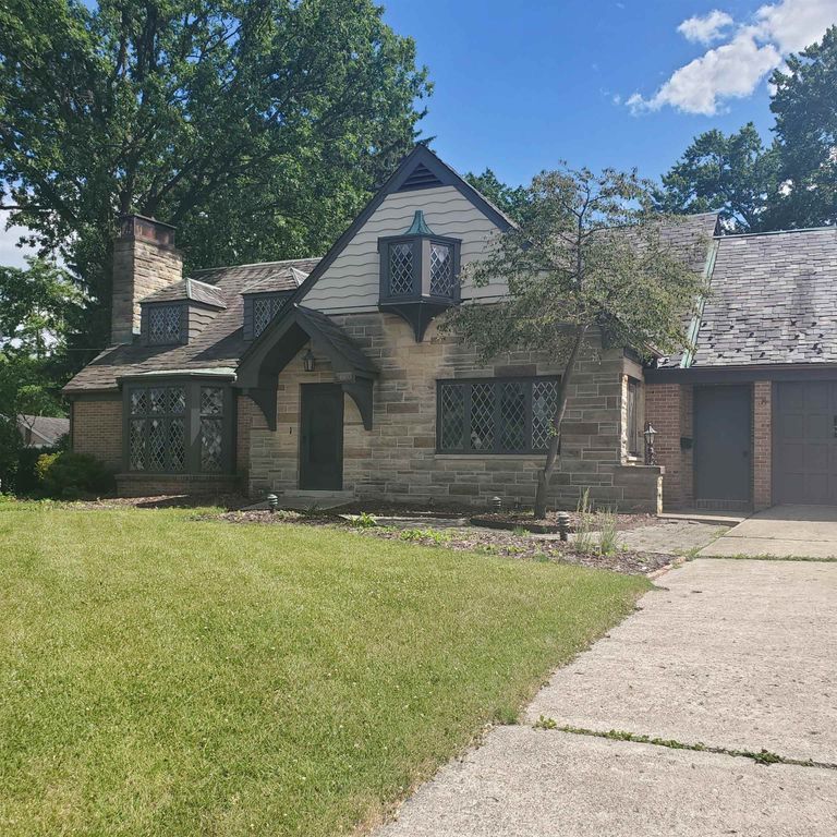 1826 Mckinley Street, Bay City, MI 48708