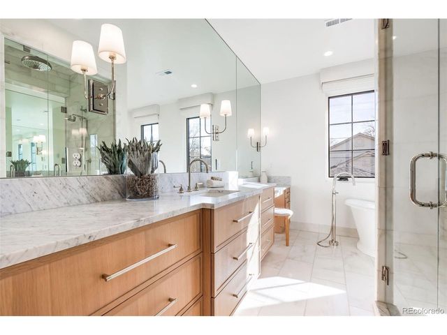 1026 S High St, Denver, CO 80209