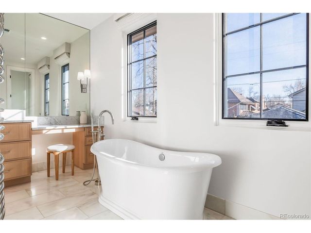 1026 S High St, Denver, CO 80209