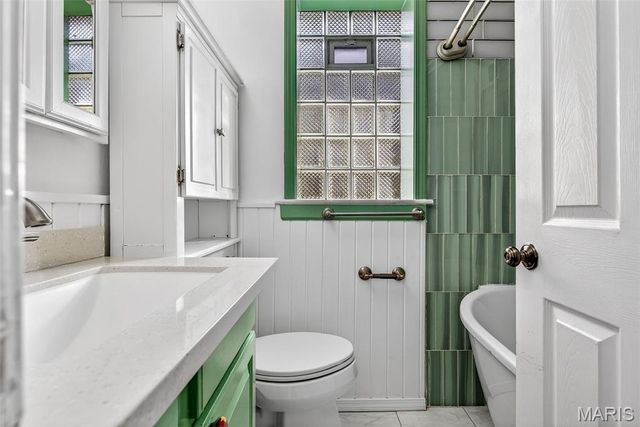 5139 Goethe Avenue, St Louis, MO 63109