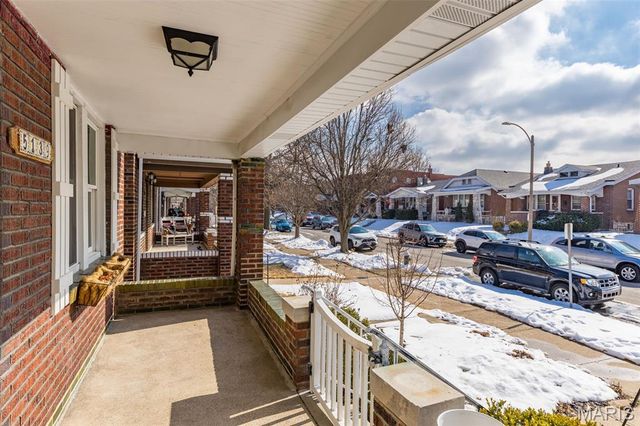 5139 Goethe Avenue, St Louis, MO 63109