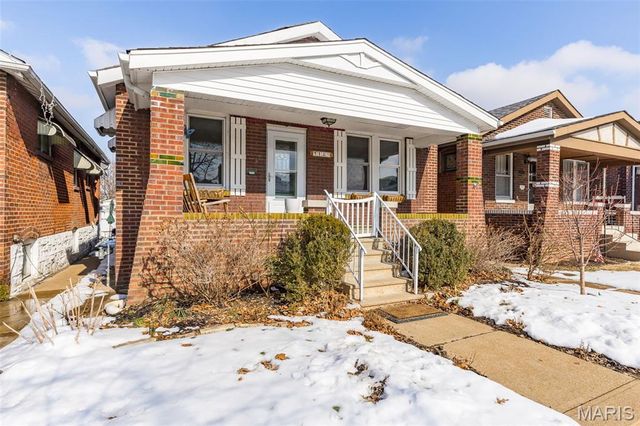 5139 Goethe Avenue, St Louis, MO 63109