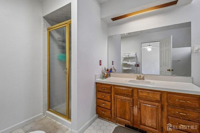 118 Magee Court, East Brunswick, NJ 08816