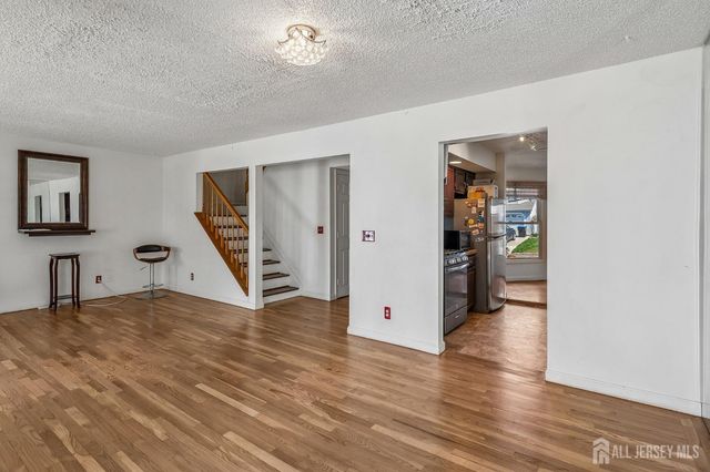 118 Magee Court, East Brunswick, NJ 08816