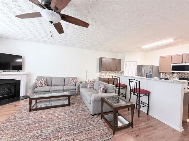 1525 Paramount View Trace, Buford, GA 30518