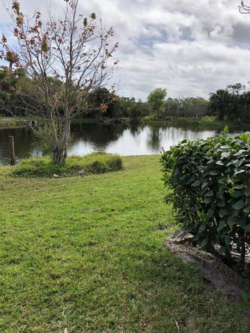 6138 SE Riverboat Drive, Stuart, FL 34997
