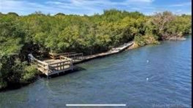 6138 SE Riverboat Drive, Stuart, FL 34997