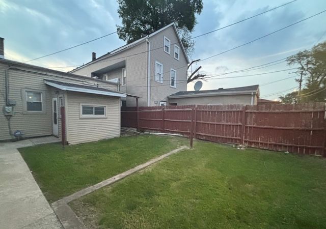 13515 S Baltimore Avenue, Chicago, IL 60633