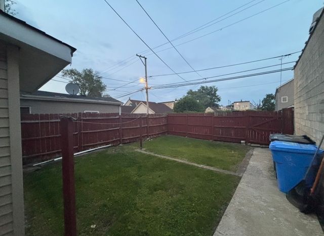 13515 S Baltimore Avenue, Chicago, IL 60633