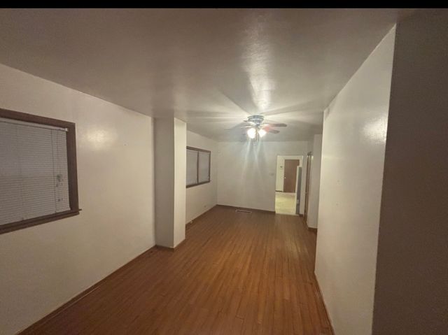 13515 S Baltimore Avenue, Chicago, IL 60633